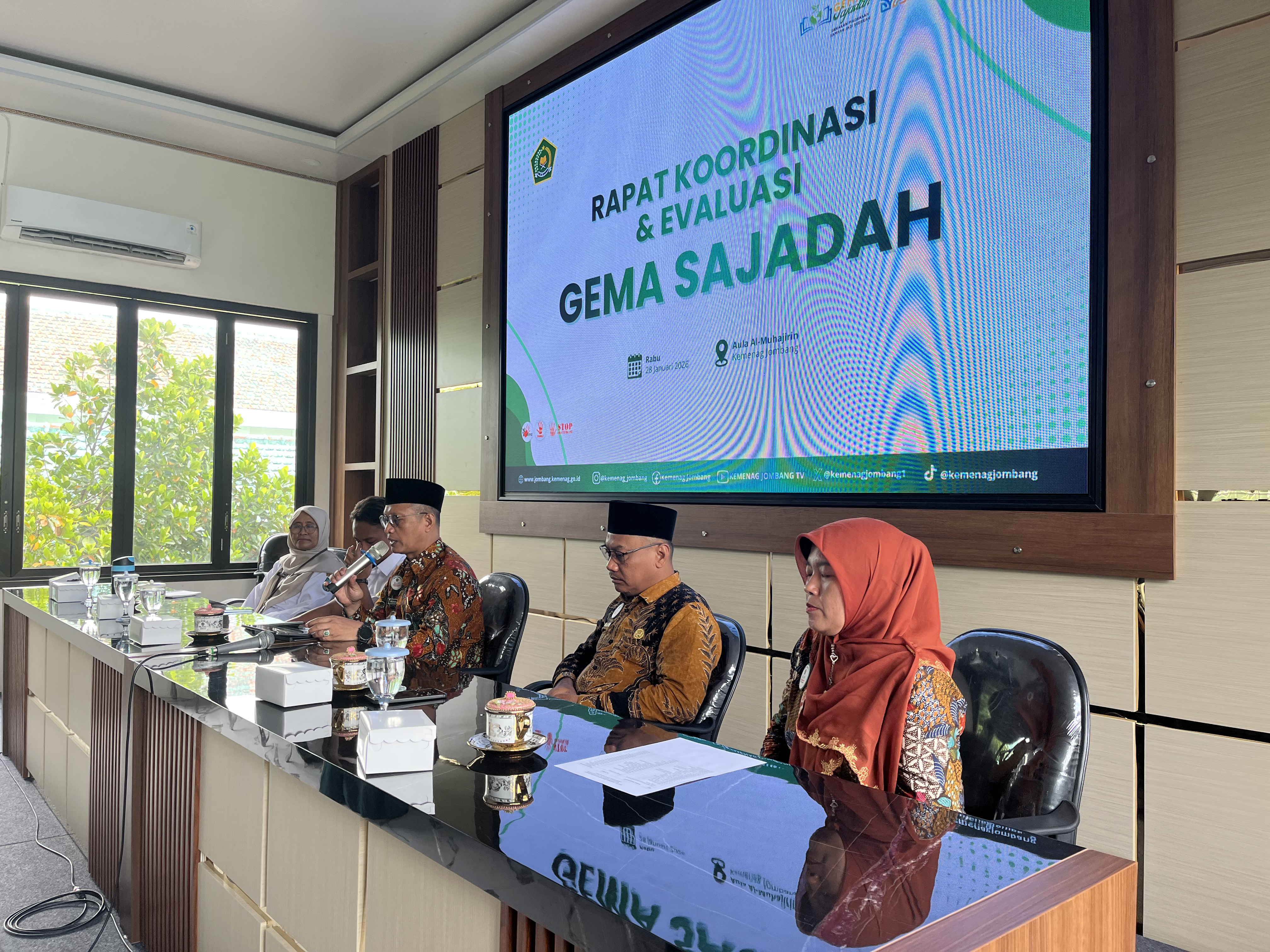 MIS Al Falah Kuncung Terima Penghargaan GEMA SAJADAH Berbasis Perubahan Ekoteologi